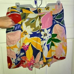 Eloqui Elements floral shorts, size 16